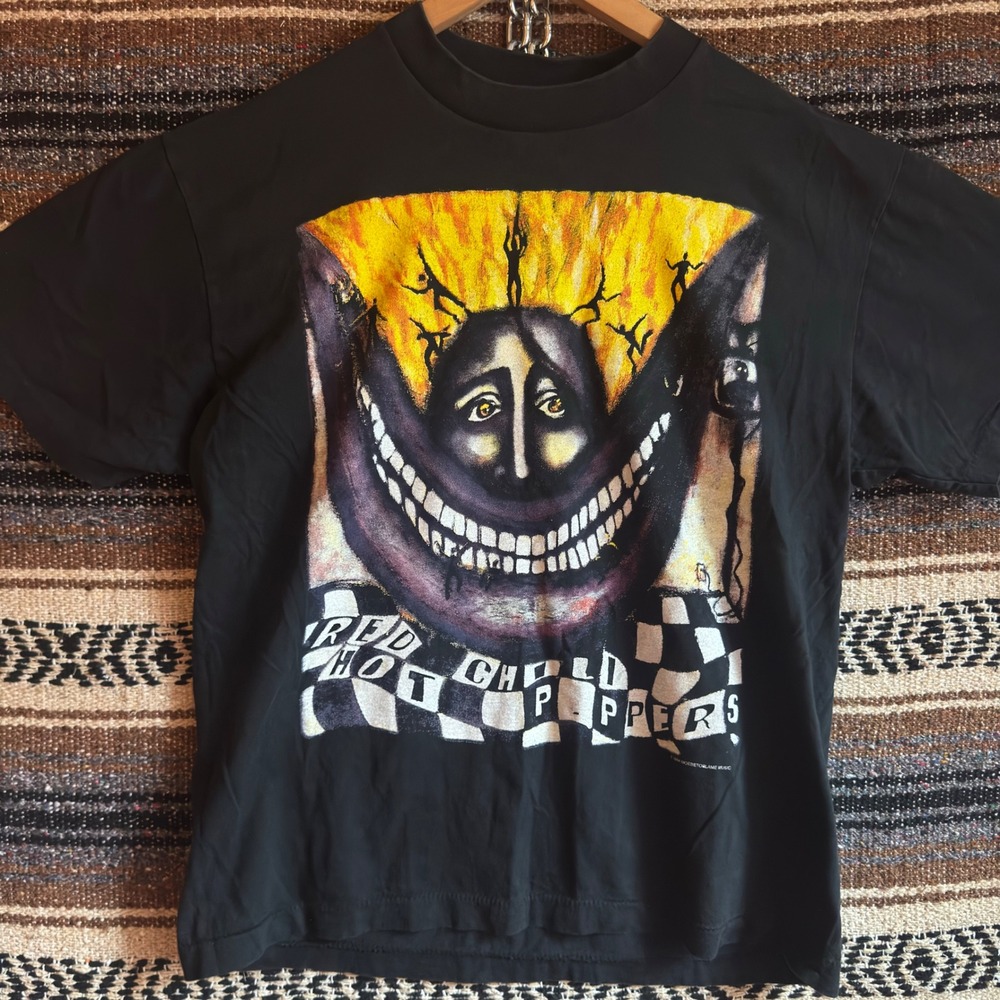 Red Hot Chili Peppers T Shirt Large Black 1994 Tour Reprint Graphic Tee